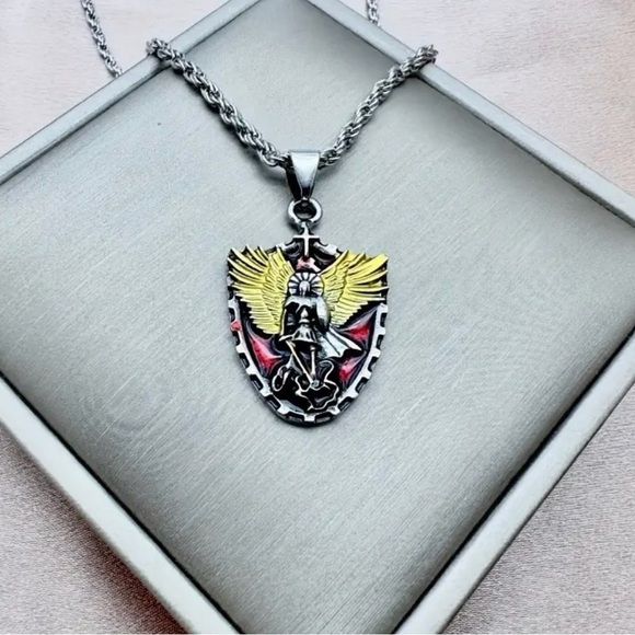 Silver and Gold Angel Pendant Necklace. - Picture 4 of 6